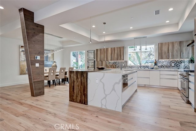 2022 Harriman Lane, Redondo Beach, California 90278, 5 Bedrooms Bedrooms, ,4 BathroomsBathrooms,Residential,Sold,Harriman,SB19005375