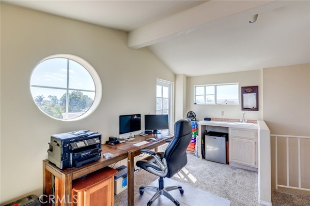 121 Helberta Avenue, Redondo Beach, California 90277, 3 Bedrooms Bedrooms, ,2 BathroomsBathrooms,Residential,Sold,Helberta,SB18224555