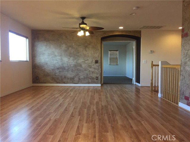 13804 Bluegrass Place,Victorville,CA 92392, USA