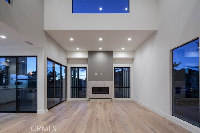 228 Helberta Avenue, Redondo Beach, California 90277, 4 Bedrooms Bedrooms, ,4 BathroomsBathrooms,Residential,Sold,Helberta,PV18015673