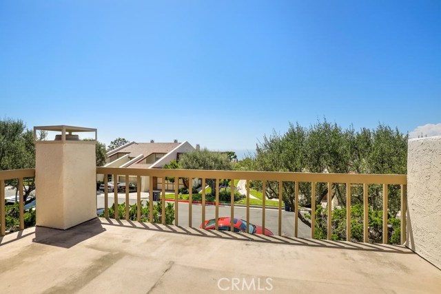 49 Cresta Verde Drive, Rolling Hills Estates, California 90274, 2 Bedrooms Bedrooms, ,2 BathroomsBathrooms,Residential,Sold,Cresta Verde,PW19177512