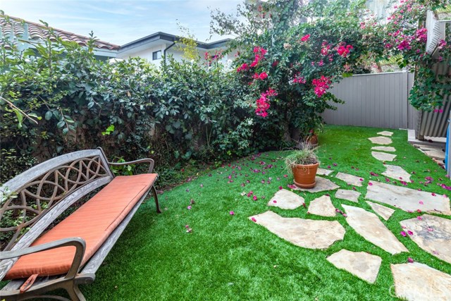 1920 Voorhees Avenue, Redondo Beach, California 90278, 3 Bedrooms Bedrooms, ,2 BathroomsBathrooms,Residential,Sold,Voorhees,SB20233656