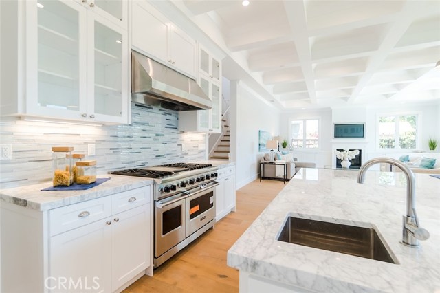 2200 Harkness Street, Manhattan Beach, California 90266, 5 Bedrooms Bedrooms, ,4 BathroomsBathrooms,Residential,Sold,Harkness,SB18090113
