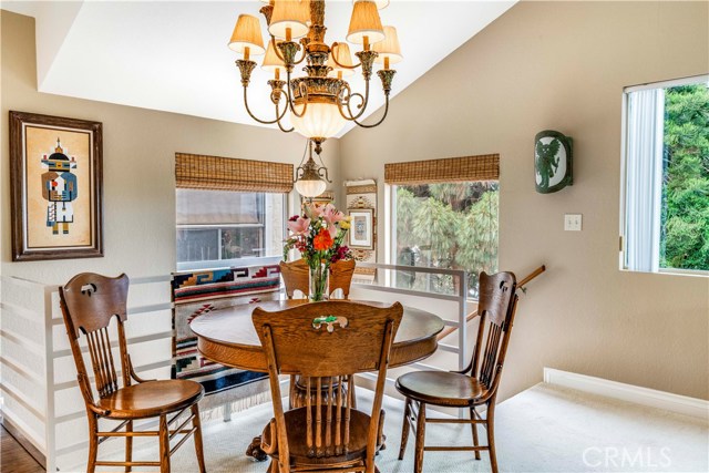 211 Helberta Avenue, Redondo Beach, California 90277, 2 Bedrooms Bedrooms, ,2 BathroomsBathrooms,Residential,Sold,Helberta,SB20006605