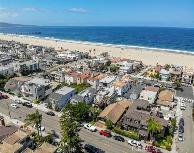 2309 Manhattan Avenue, Hermosa Beach, California 90254, 3 Bedrooms Bedrooms, ,2 BathroomsBathrooms,Residential,Sold,Manhattan,SB20128043