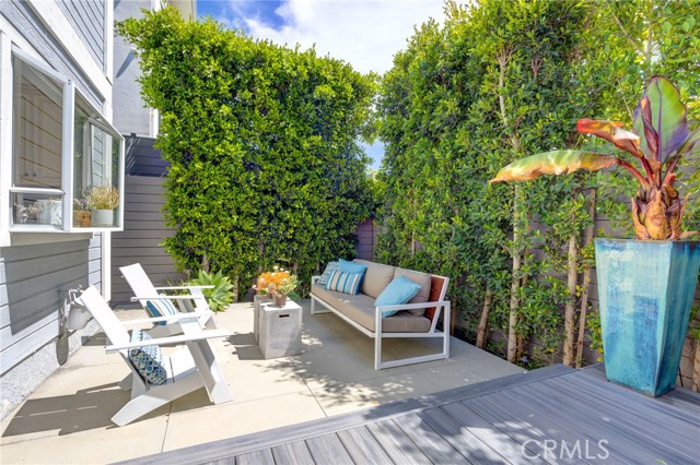 1924 Ruhland Avenue, Redondo Beach, California 90278, 3 Bedrooms Bedrooms, ,2 BathroomsBathrooms,Residential,Sold,Ruhland,SB21069675
