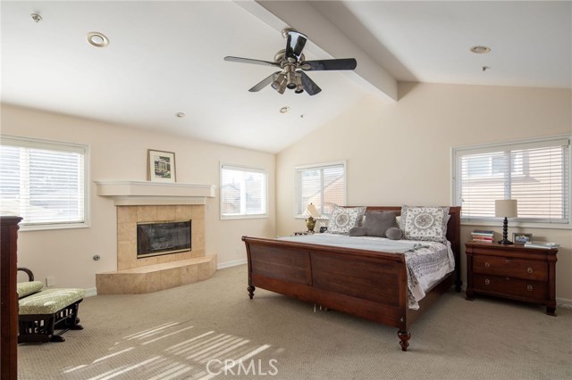 1916 Ruhland Avenue, Redondo Beach, California 90278, 4 Bedrooms Bedrooms, ,2 BathroomsBathrooms,Residential,Sold,Ruhland,SB19278624