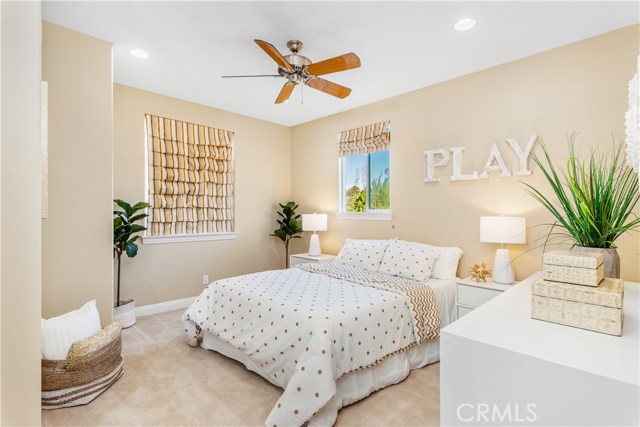 708 Lucia Avenue, Redondo Beach, California 90277, 4 Bedrooms Bedrooms, ,2 BathroomsBathrooms,Residential,Sold,Lucia,SB20227014