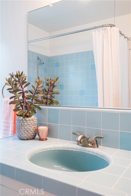 1539 Stanford Avenue, Redondo Beach, California 90278, 3 Bedrooms Bedrooms, ,1 BathroomBathrooms,Residential,Sold,Stanford,SB20109764