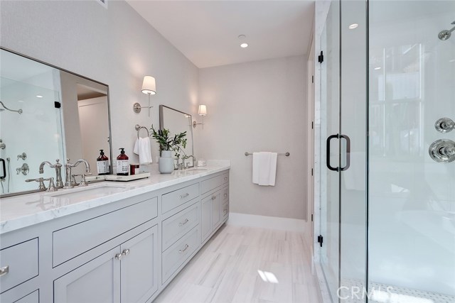 3516 Manhattan Avenue, Manhattan Beach, California 90266, 4 Bedrooms Bedrooms, ,3 BathroomsBathrooms,Residential,Sold,Manhattan,SB20011197