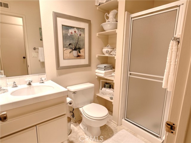 Upstairs 3/4 bath with step in shower