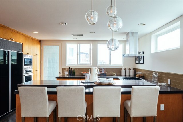 229 24th Street, Hermosa Beach, California 90254, 4 Bedrooms Bedrooms, ,3 BathroomsBathrooms,Residential,Sold,24th,DW17092631