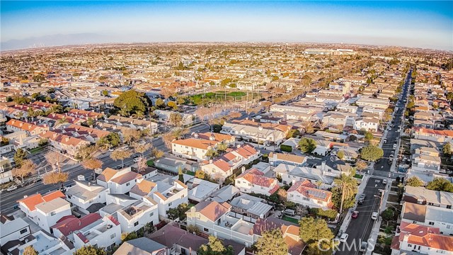 2215 Huntington Lane, Redondo Beach, California 90278, 3 Bedrooms Bedrooms, ,2 BathroomsBathrooms,Residential,Sold,Huntington,PW21010737