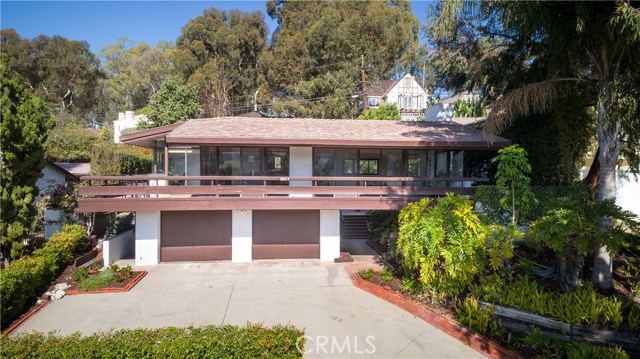 2917 Palos Verdes Drive, Palos Verdes Estates, California 90274, 4 Bedrooms Bedrooms, ,1 BathroomBathrooms,Residential,Sold,Palos Verdes,SB18027139