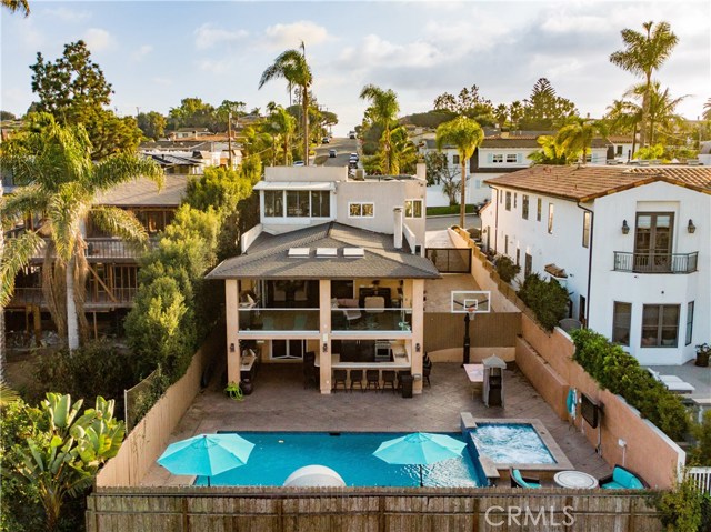 927 8th Street, Manhattan Beach, California 90266, 4 Bedrooms Bedrooms, ,4 BathroomsBathrooms,Residential,Sold,8th,SB20259279