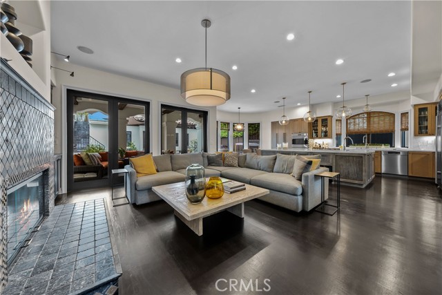 583 35th Street, Manhattan Beach, California 90266, 4 Bedrooms Bedrooms, ,1 BathroomBathrooms,Residential,Sold,35th,SB21141914