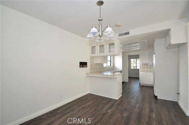 2404 Huntington Lane, Redondo Beach, California 90278, 3 Bedrooms Bedrooms, ,2 BathroomsBathrooms,Residential,Sold,Huntington Lane,SB18166287