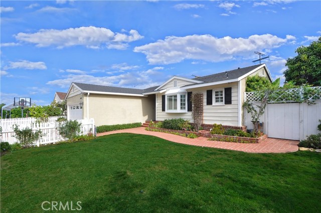 29648 Enrose Avenue, Rancho Palos Verdes, California 90275, 3 Bedrooms Bedrooms, ,2 BathroomsBathrooms,Residential,Sold,Enrose,SB19016953
