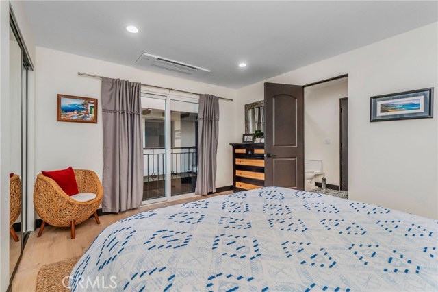 636 Vincent Park #A, Redondo Beach, California 90277, 3 Bedrooms Bedrooms, ,2 BathroomsBathrooms,Residential,Sold,Vincent Park #A,SB20200007