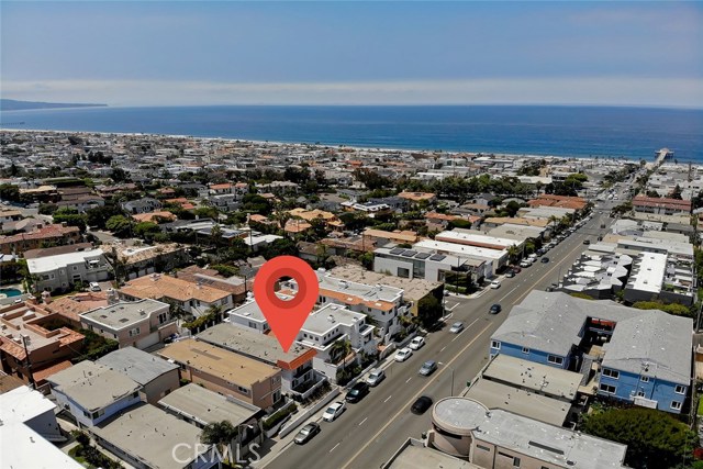 724 Manhattan Beach Boulevard, Manhattan Beach, California 90266, ,Residential Income,Sold,Manhattan Beach,SB19146430