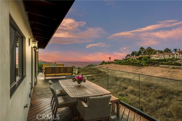 1539 Via Coronel, Palos Verdes Estates, California 90274, 5 Bedrooms Bedrooms, ,4 BathroomsBathrooms,Residential,Sold,Via Coronel,SB20189548