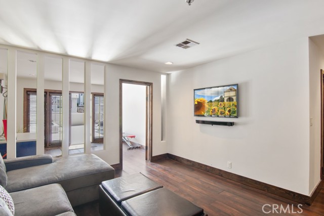 Detail Gallery Image 26 of 40 For 1040 4th St #112,  Santa Monica,  CA 90403 - 1 Beds | 1 Baths