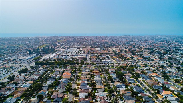 2716 Fisk Lane, Redondo Beach, California 90278, 4 Bedrooms Bedrooms, ,2 BathroomsBathrooms,Residential,Sold,Fisk,SB20183063