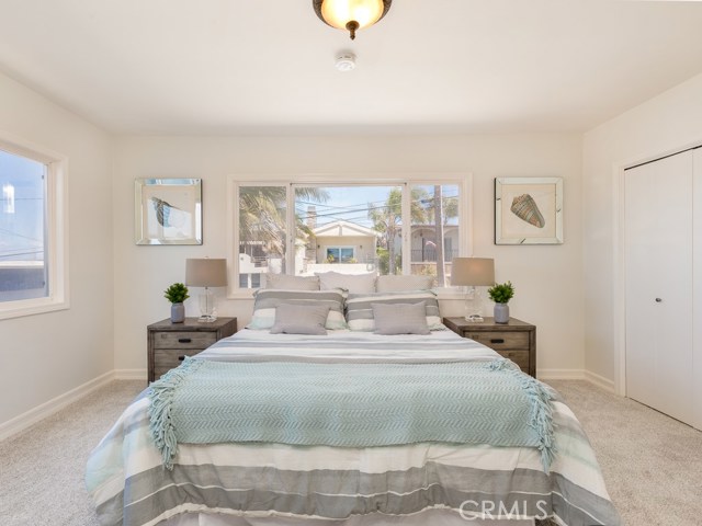 1136 2nd Street, Hermosa Beach, California 90254, 4 Bedrooms Bedrooms, ,3 BathroomsBathrooms,Residential,Sold,2nd,SB19115231