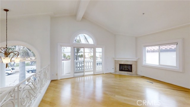 625 Lucia Avenue, Redondo Beach, California 90277, 3 Bedrooms Bedrooms, ,2 BathroomsBathrooms,Residential,Sold,Lucia,SB20075616