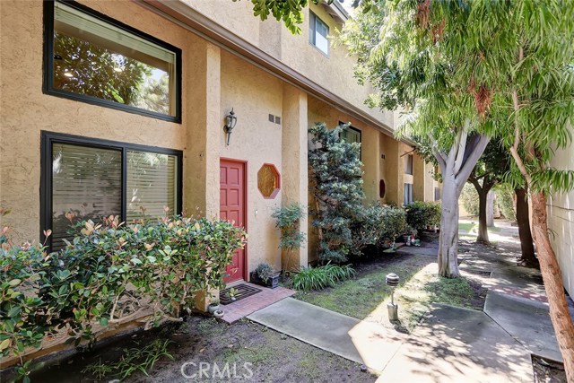 2304 Mathews Avenue, Redondo Beach, California 90278, 2 Bedrooms Bedrooms, ,1 BathroomBathrooms,Residential,Sold,Mathews,SB20078612