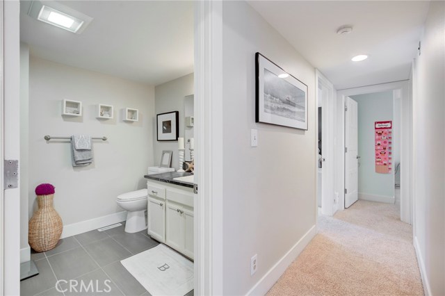 217 Helberta Avenue, Redondo Beach, California 90277, 3 Bedrooms Bedrooms, ,2 BathroomsBathrooms,Residential,Sold,Helberta,SB19082570