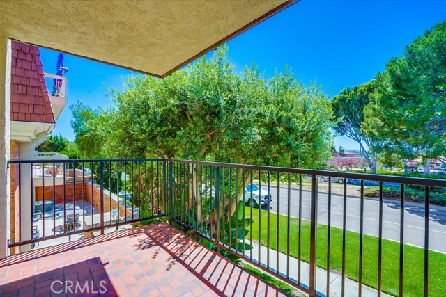 2201 Via Carrillo, Palos Verdes Estates, California 90274, 2 Bedrooms Bedrooms, ,1 BathroomBathrooms,Residential,Sold,Via Carrillo,PV21093051