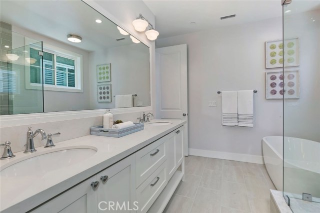 1524 Wollacott Street, Redondo Beach, California 90278, 4 Bedrooms Bedrooms, ,2 BathroomsBathrooms,Residential,Sold,Wollacott,SB19120609