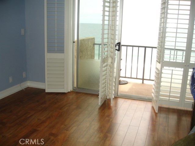 535 Esplanade, Redondo Beach, California 90277, 1 Bedroom Bedrooms, ,2 BathroomsBathrooms,Residential,Sold,Esplanade,IN20070842