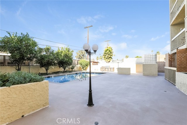 1 Bed Home for Sale in North Hollywood, California