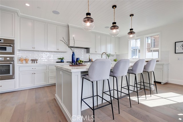 3516 Manhattan Avenue, Manhattan Beach, California 90266, 4 Bedrooms Bedrooms, ,3 BathroomsBathrooms,Residential,Sold,Manhattan,SB20011197