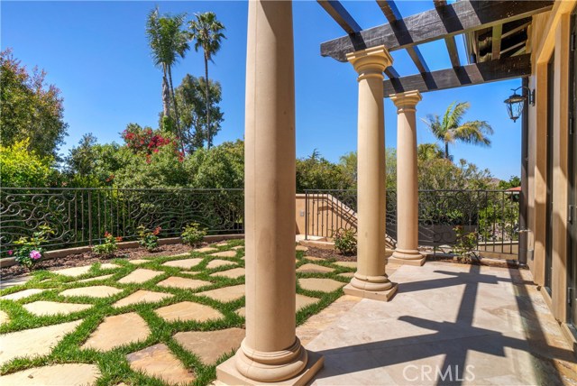 1217 Granvia Altamira, Palos Verdes Estates, California 90274, 5 Bedrooms Bedrooms, ,5 BathroomsBathrooms,Residential,Sold,Granvia Altamira,PV17080269