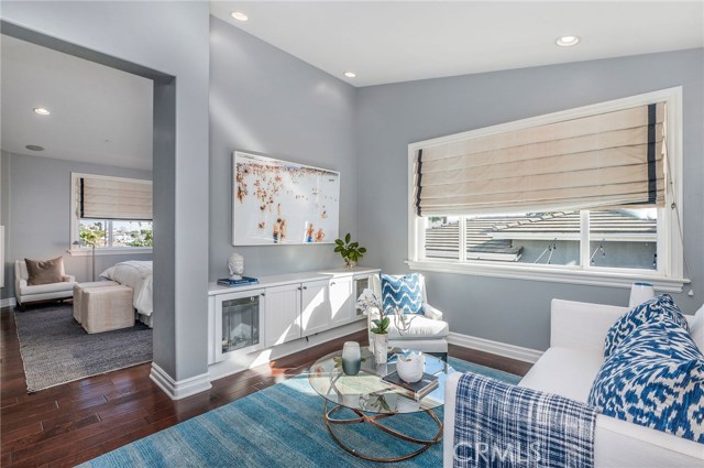 844 Avenue B, Redondo Beach, California 90277, 5 Bedrooms Bedrooms, ,5 BathroomsBathrooms,Residential,Sold,Avenue B,SB20039322