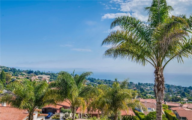 1352 Via Romero, Palos Verdes Estates, California 90274, 4 Bedrooms Bedrooms, ,2 BathroomsBathrooms,Residential,Sold,Via Romero,SB17152847