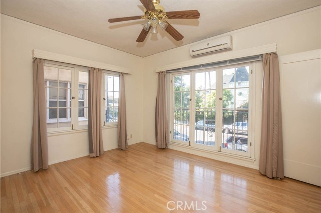  Income Home for Sale in Los Angeles, California