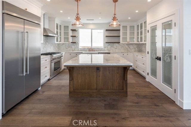 223 Lucia, Redondo Beach, California 90277, 4 Bedrooms Bedrooms, ,3 BathroomsBathrooms,Residential,Sold,Lucia,SB18143397