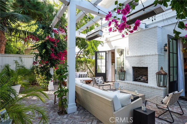 724 29th Street, Manhattan Beach, California 90266, 4 Bedrooms Bedrooms, ,3 BathroomsBathrooms,Residential,Sold,29th,SB19279046