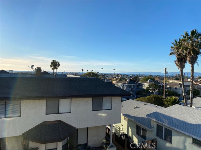 220 Guadalupe Avenue, Redondo Beach, California 90277, 3 Bedrooms Bedrooms, ,2 BathroomsBathrooms,Residential,Sold,Guadalupe,SB21001256