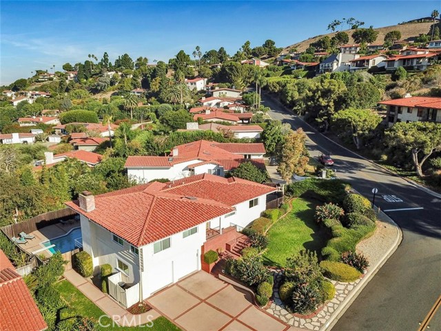 1033 Via Zumaya, Palos Verdes Estates, California 90274, 3 Bedrooms Bedrooms, ,3 BathroomsBathrooms,Residential,Sold,Via Zumaya,PV20225368