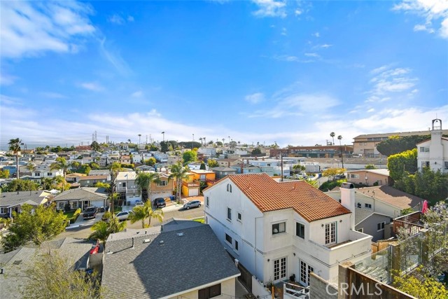 1616 Carlson Lane, Redondo Beach, California 90278, 3 Bedrooms Bedrooms, ,2 BathroomsBathrooms,Residential,Sold,Carlson,SB21048040