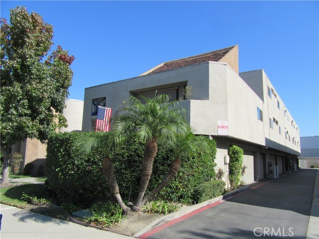 Photo of 12502 Montecito Road #9, Seal Beach, CA 90740
