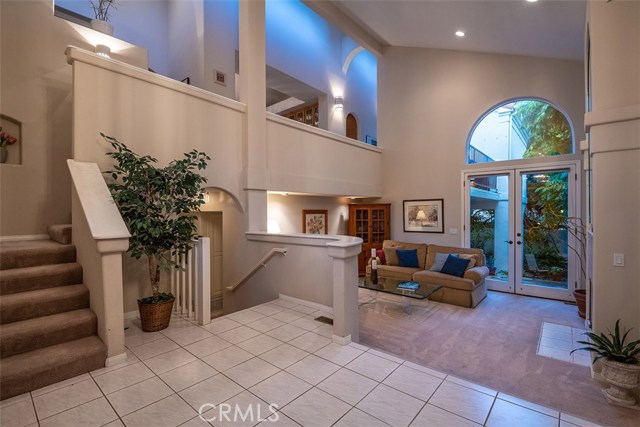 2708 Laurel Avenue, Manhattan Beach, California 90266, 3 Bedrooms Bedrooms, ,3 BathroomsBathrooms,Residential,Sold,Laurel,SB19150797