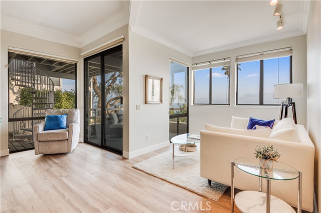 Master Bedroom Sitting Area