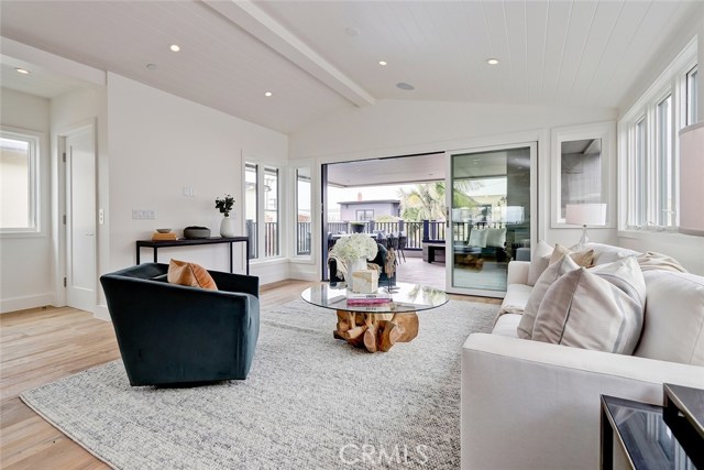 436 27th Street, Manhattan Beach, California 90266, 4 Bedrooms Bedrooms, ,4 BathroomsBathrooms,Residential,Sold,27th,SB19108994