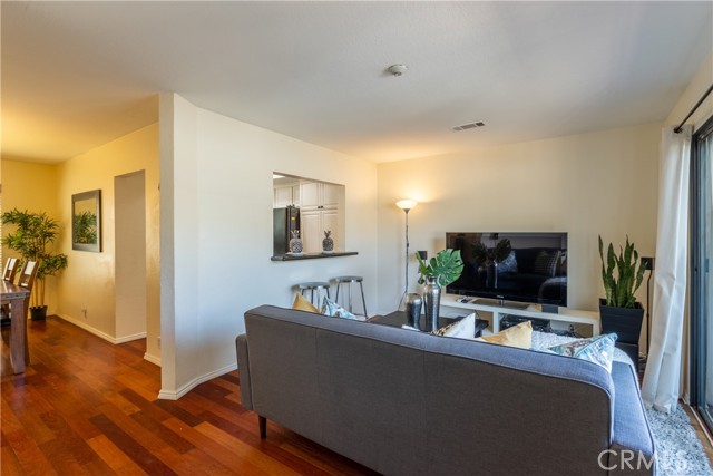 1916 Carnegie Lane, Redondo Beach, California 90278, 3 Bedrooms Bedrooms, ,2 BathroomsBathrooms,Residential,Sold,Carnegie,SB21008492